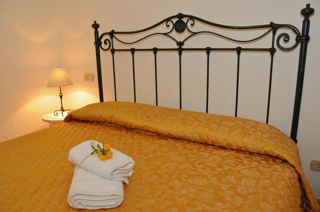 Trulli Vules Aparthotel Ostuni Ngoại thất bức ảnh