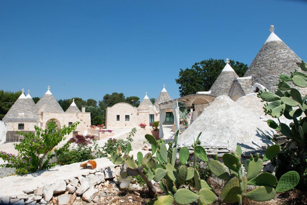 Trulli Vules Aparthotel Ostuni Ngoại thất bức ảnh