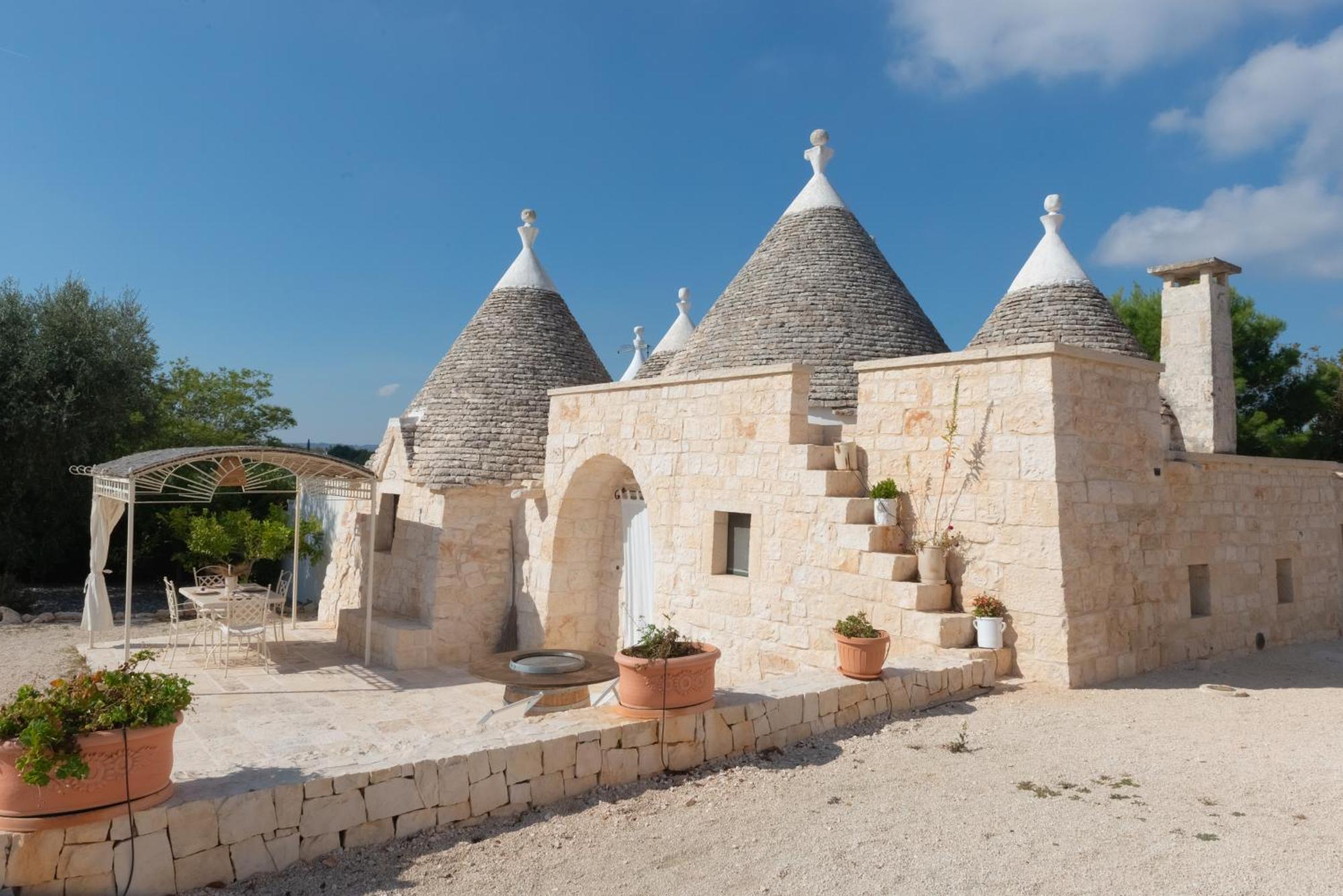 Trulli Vules Aparthotel Ostuni Phòng bức ảnh